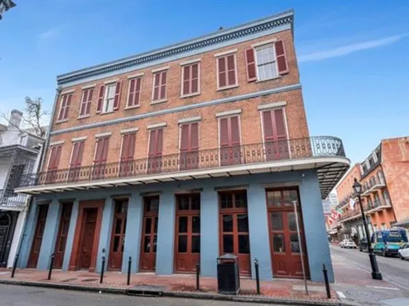 438 Dauphine St #1B, New Orleans, LA 70112