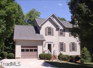 2025 Middleham Dr, Kernersville, NC 27284