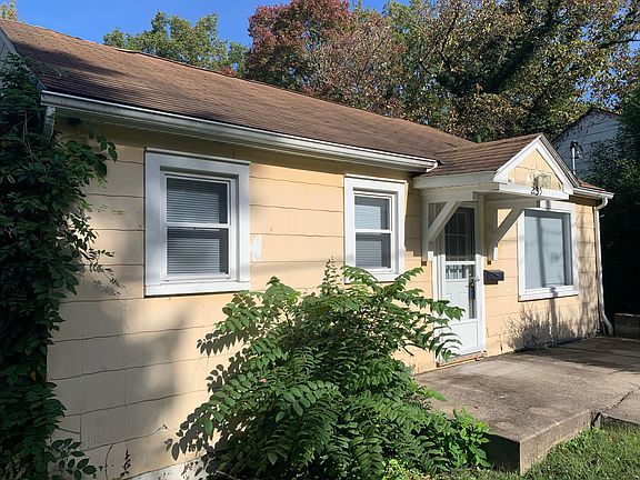 3rd image of 235 Westwood Dr