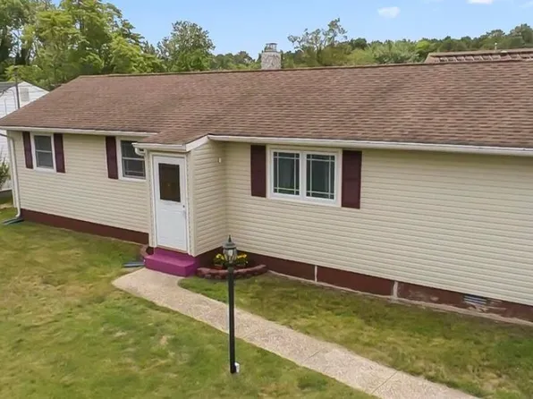 321 Lockheed Rd, Brick, NJ 08723