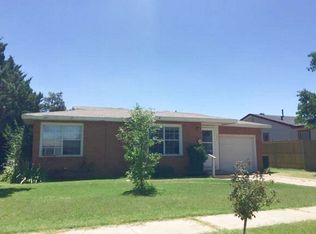 306 16th St, Levelland, TX 79336