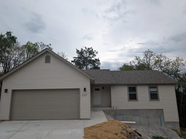 237 Pickett Ridge Ct, Kirbyville, MO 65679