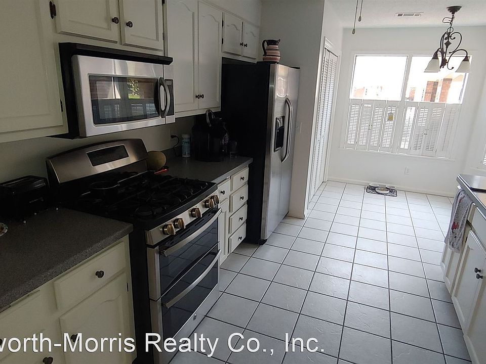 1st image of 1705 Saint Charles Pl