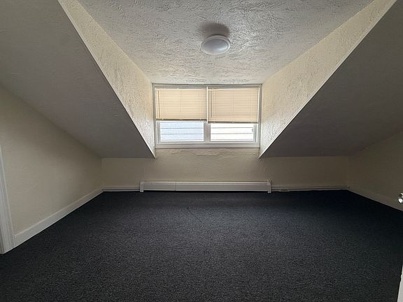5th image of 183 Angell St APT 3