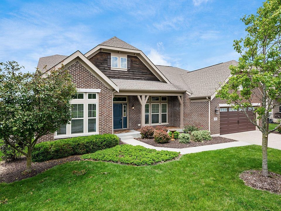 1st image of 886 Ballater Dr