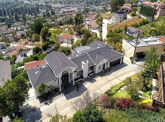 4th image of 11832 N Circle Dr