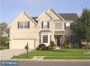 37 Candlewood Rd, Williamstown, NJ 08094