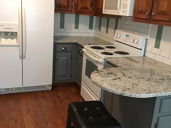 5th image of 1012 Ashbrook Landing Ter