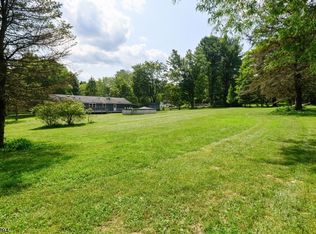 69 Springtown Rd, Washington, NJ 07882