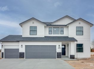 4935 W Quaker Rdg, Meridian, ID 83646