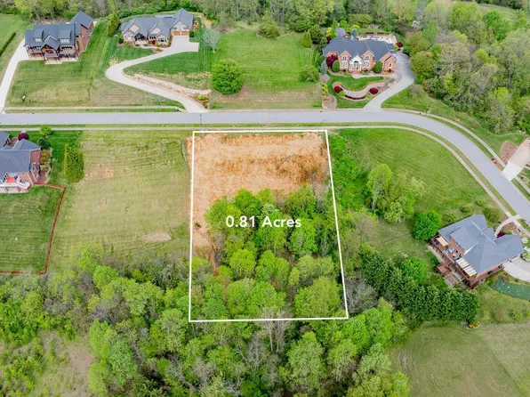 119 Simmons Rdg, Johnson City, TN 37604