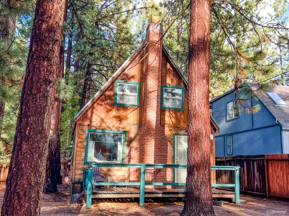 1037 Shepherds Dr, South Lake Tahoe, CA 96150