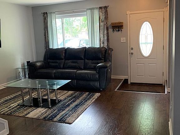 5th image of 32342 Beechwood Dr