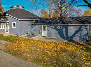 824 N Vine St, Fairmount, IN 46928