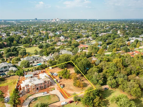 6608 NW Grand Blvd, Nichols Hills, OK 73116