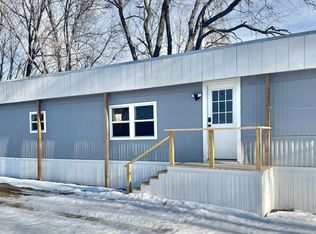 6 Boe Rd, Holderness, NH 03245