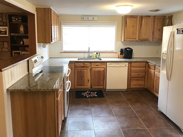 Riverview Shores Dr — Photo 10