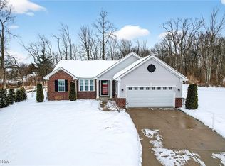 36544 Annie Ln, North Ridgeville, OH 44039