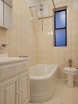 5th image of 226 W 108th St APT 2B