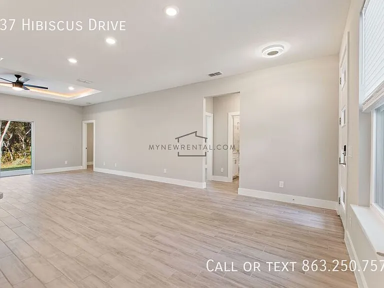 337 Hibiscus Dr — Photo 11