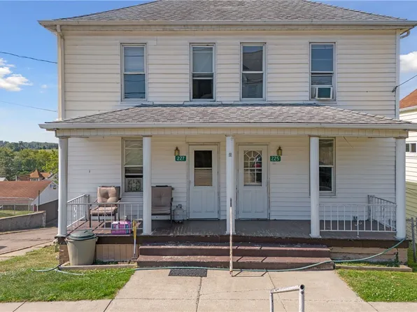 225-227 Painter St, Everson, PA 15631