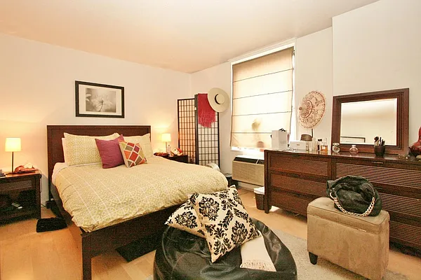 Rented by Corcoran | media 10