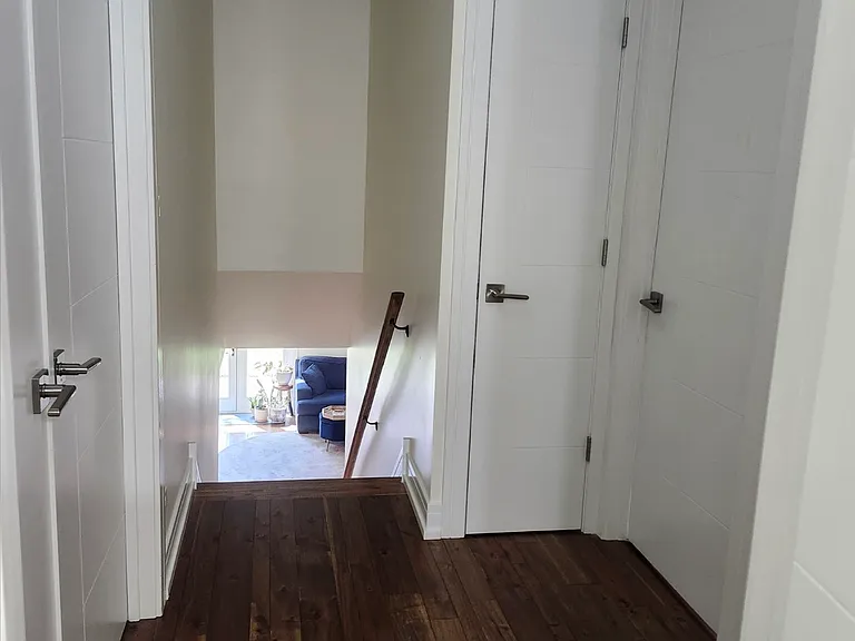 301 Oakbrook Ct — Photo 22