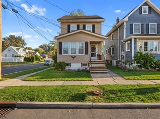 646 E 2ND AVE, Roselle Boro, NJ 07203