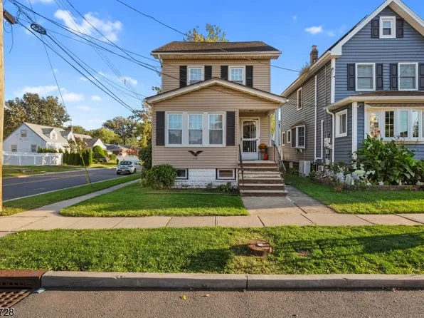 646 E 2ND AVE, Roselle Boro, NJ 07203