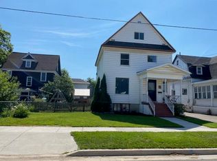 703 Kimball St, Sault Sainte Marie, MI 49783