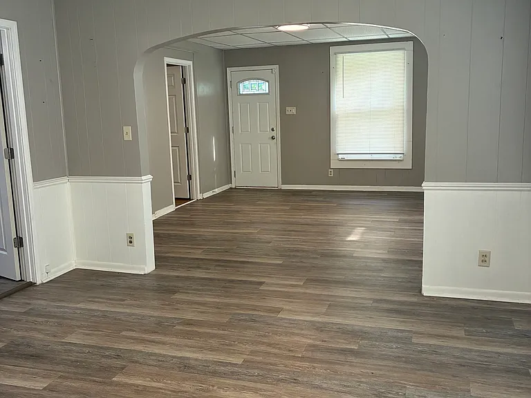 3430 Monterey St — Photo 3