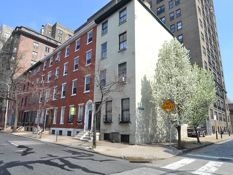 321 S 16th St #2R — Photo 1