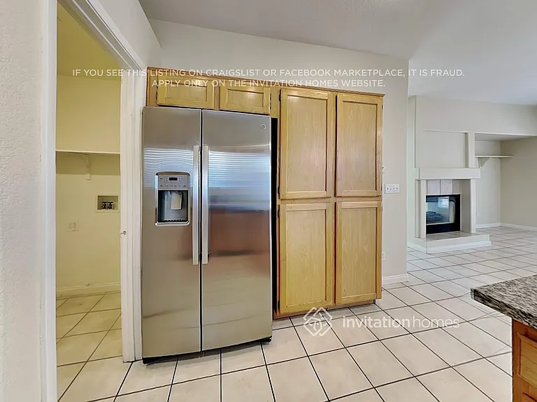 7261 Gold Find Ct — Photo 10
