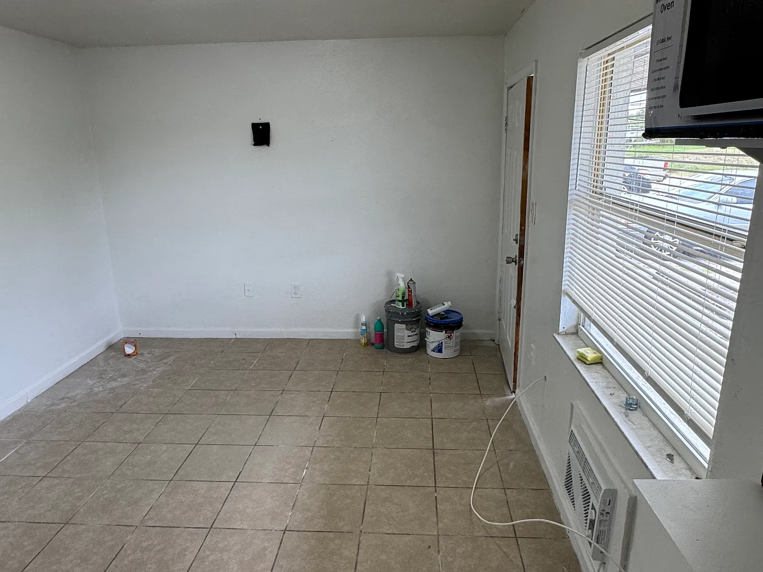 Studio, $500 — Photo 4