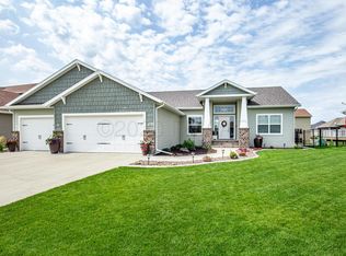 3658 Bell Blvd E, West Fargo, ND 58078