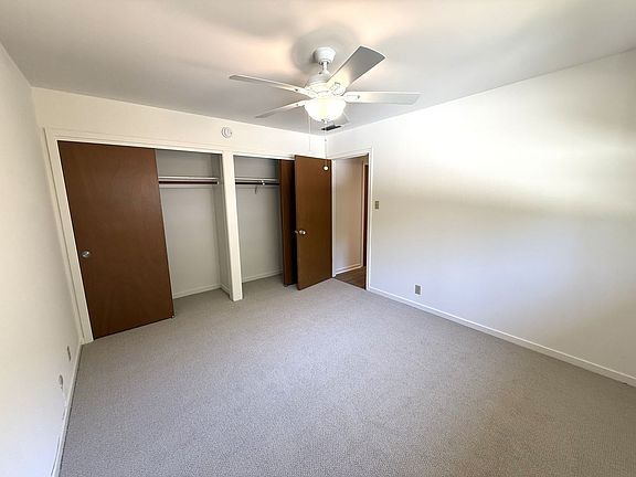 5th image of 194 Tunstead Ave