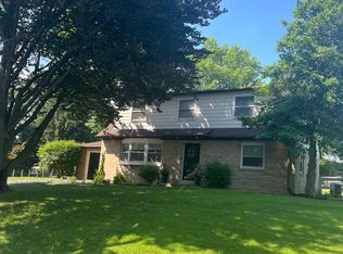 1130 Hermosa Ave, Lancaster, PA