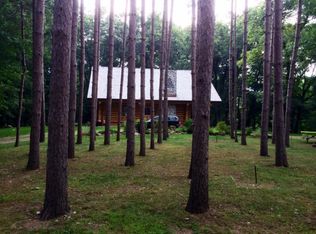 9037 S Greenville Rd, Greenville, MI 48838