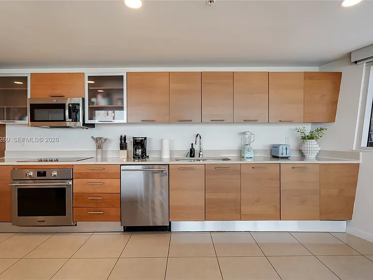 3250 NE 1st Ave #715 — Photo 3