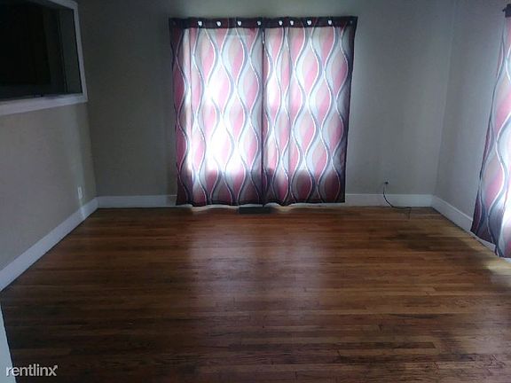 4th image of 4700 Clayton St