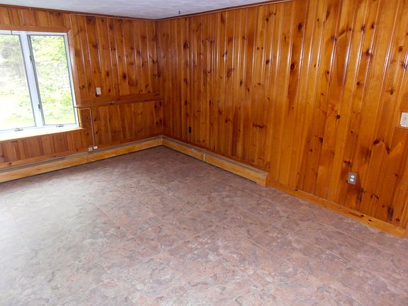 Home office w/new flooring
