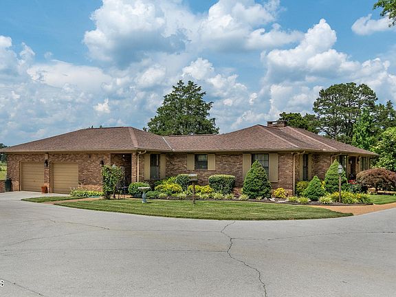 4th image of 8019 Washington Pike