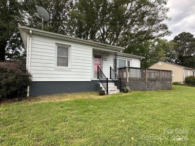 932 12th St SE, Hickory, NC, 28602