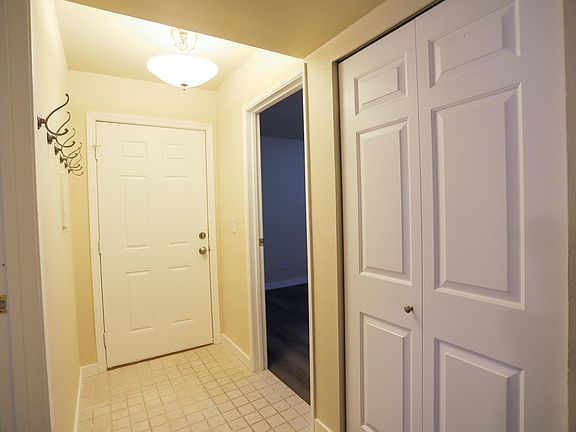 2nd image of 12611 NE 145th Pl APT H74