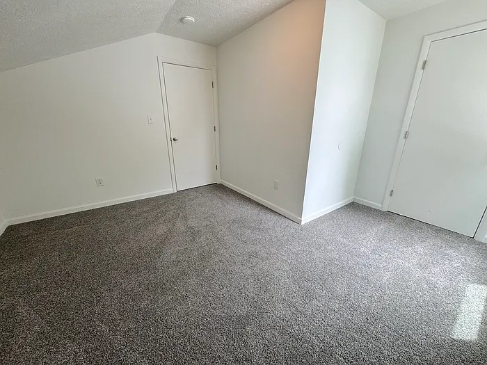 516 Homestead Ave — Photo 41