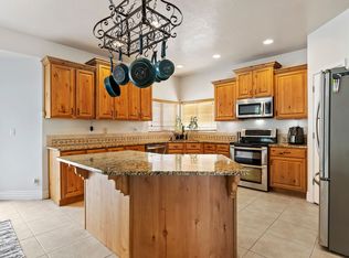 13697 S Tom Shoemaker Rd, Draper, UT 84020