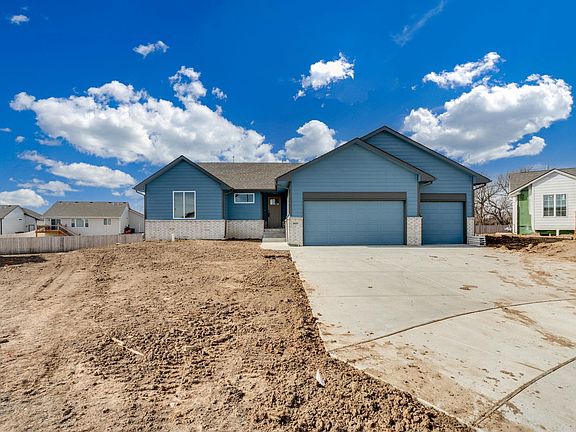 2nd image of 1633 N Wildflower Ct
