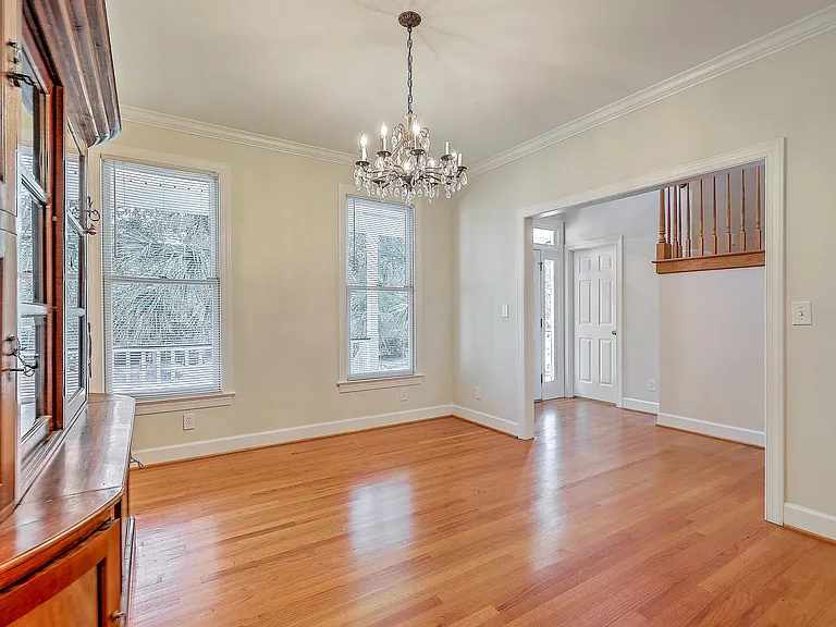 317 Rutherford St — Photo 13