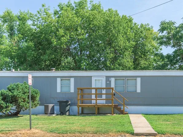 151 E 17th St, Horton, KS 66439