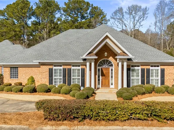 1888 Ellington Way, Auburn, AL 36830